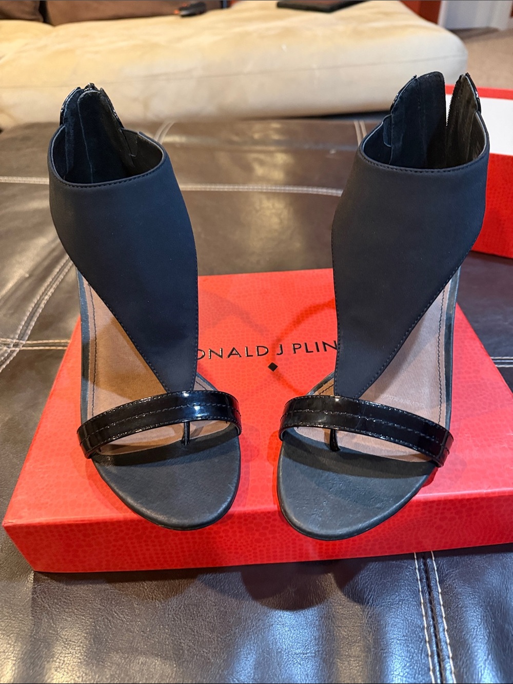 New in Box Donald J. Pliner Black Open-Toe Ankle-Cover Heels